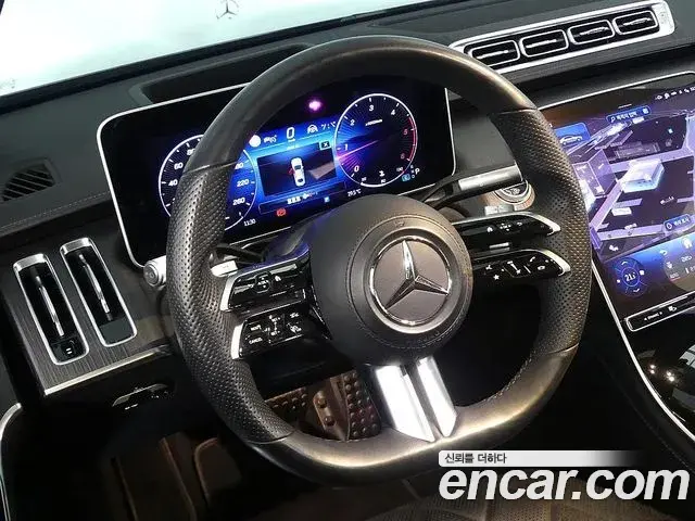 Mercedes-Benz S-Class 2021 — Photo 12/20