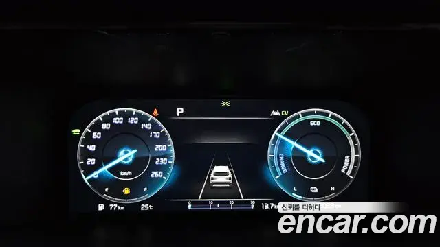 Kia Sorento 2023 — Фото 8/20