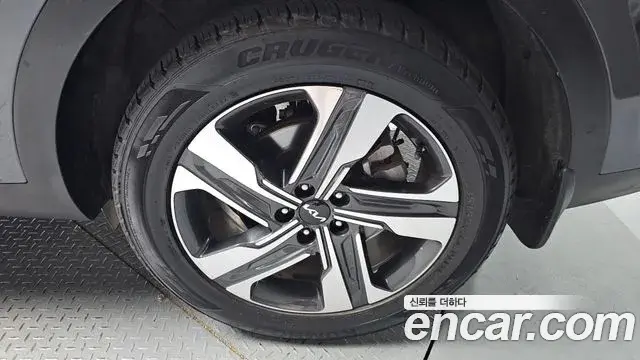 Kia Sorento 2023 — Photo 36/38