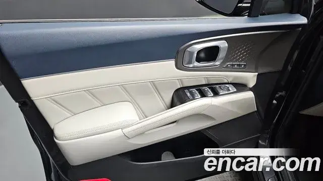 Kia Sorento 2023 — Photo 38/38