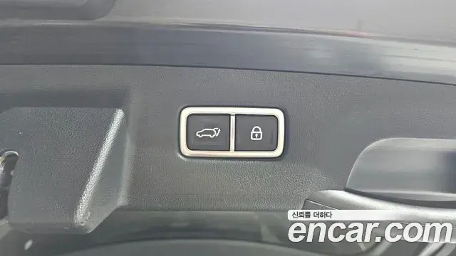 Kia Sorento 2023 — Photo 9/38