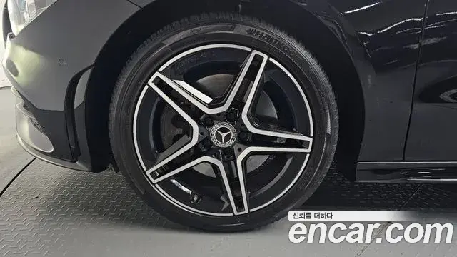 Mercedes-Benz CLA-Class 2021 — Фото 5/20