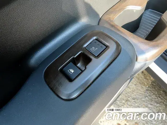 Hyundai Santa Fe 2024 — ფოტო 7/20