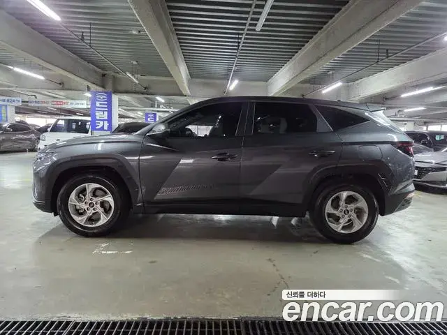Hyundai Tucson Hybrid 2022 — ფოტო 10/20