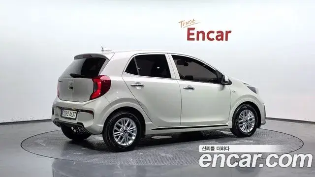 Kia Morning Urban 2021 — Şəkil 26/34