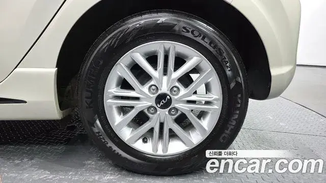 Kia Morning Urban 2021 — Şəkil 18/34
