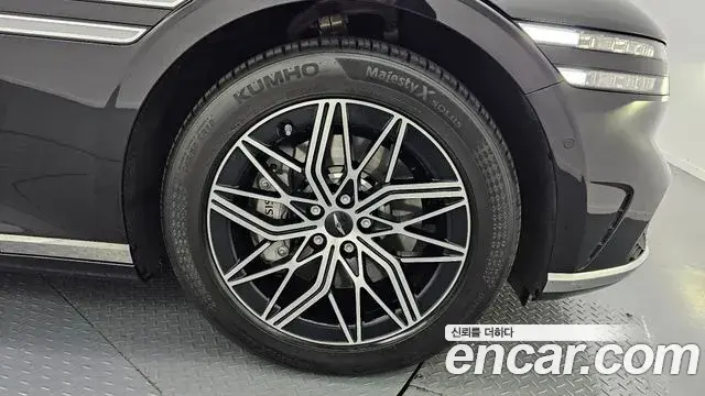 Genesis G90 2023 — ფოტო 6/34