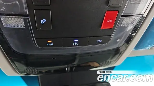 Hyundai Staria 2023 — Фото 14/20