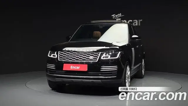 Land Rover Range Rover 2018 — ფოტო 34/35