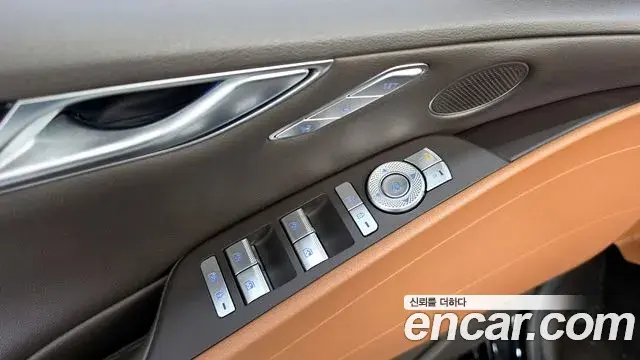 Genesis G80 2023 — Şəkil 12/31