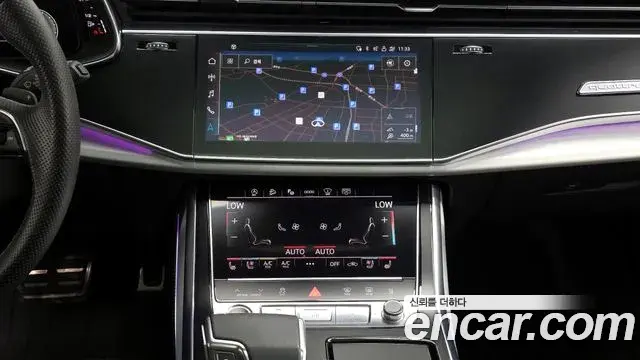 Audi Q8 2021 — ფოტო 27/39