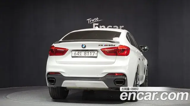 BMW X6 2018 — Фото 3/20