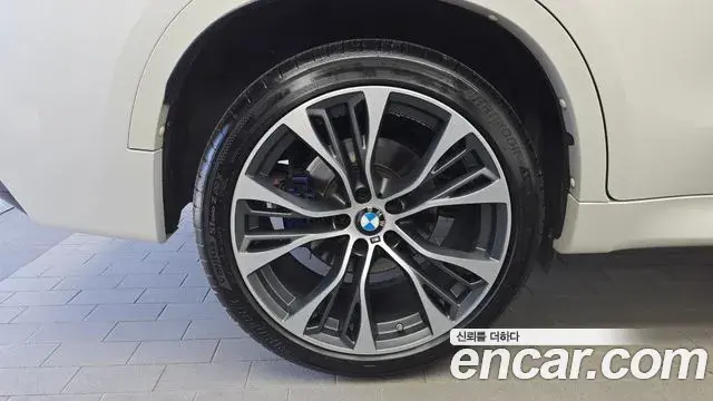 BMW X6 2018 — Фото 4/20