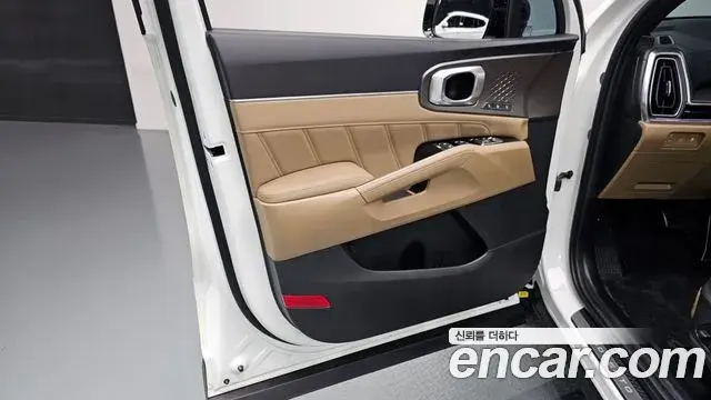 Kia Sorento 2024 — Photo 25/36