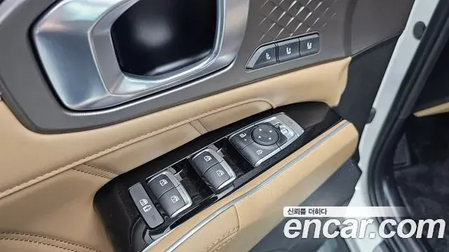 Kia Sorento 2024 — Photo 18/36