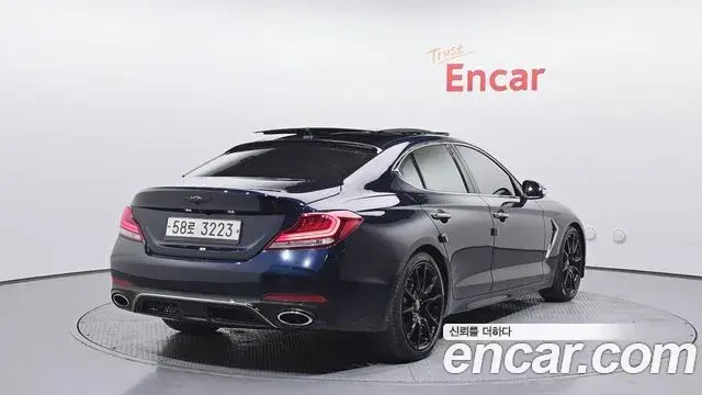 Genesis G70 2018 — Photo 5/20