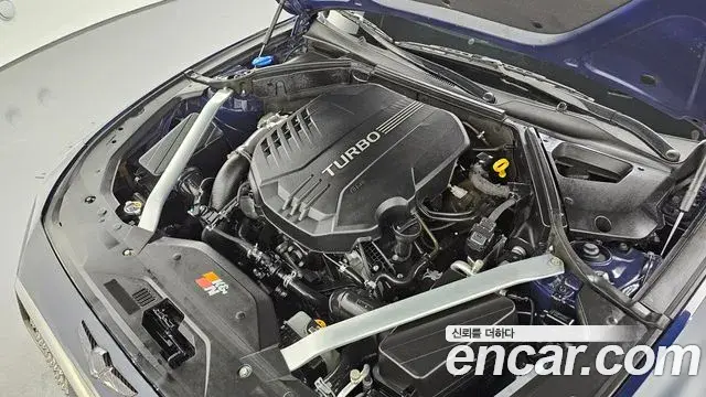 Genesis G70 2018 — Photo 19/20