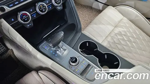 Genesis G70 2018 — Photo 17/20
