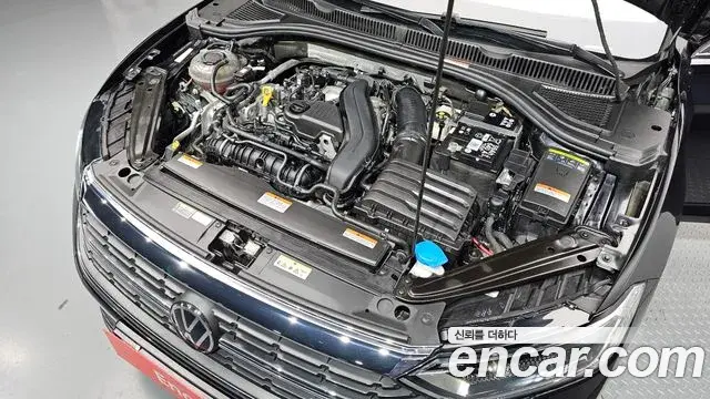 Volkswagen Jetta 2024 — Şəkil 7/29