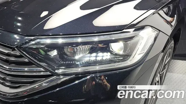 Volkswagen Jetta 2024 — Şəkil 23/29