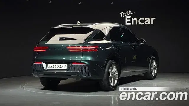 Genesis GV70 2021 — ფოტო 8/20