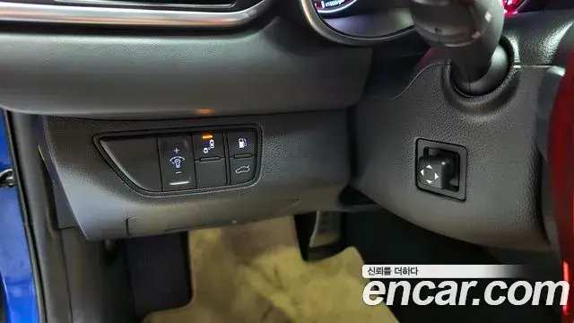 Genesis G70 2018 — ფოტო 17/34