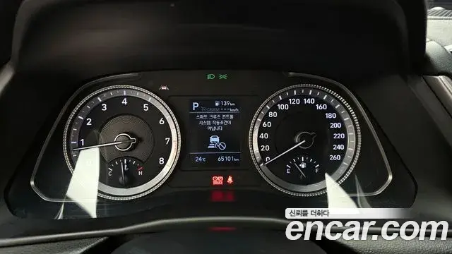 Hyundai Sonata 2020 — Фото 8/20