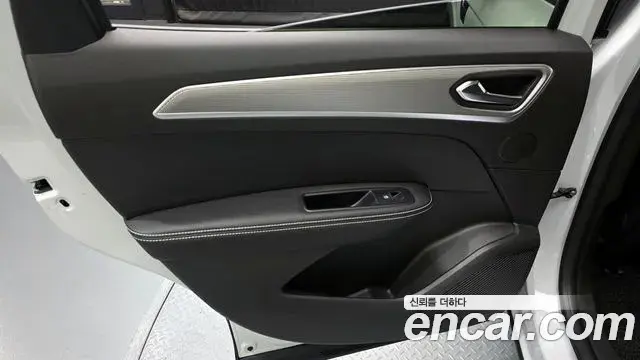 Renault Samsung XM3 2023 — ფოტო 18/30