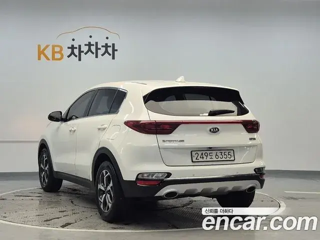 Kia Sportage The Bold 2020 — Фото 1/20