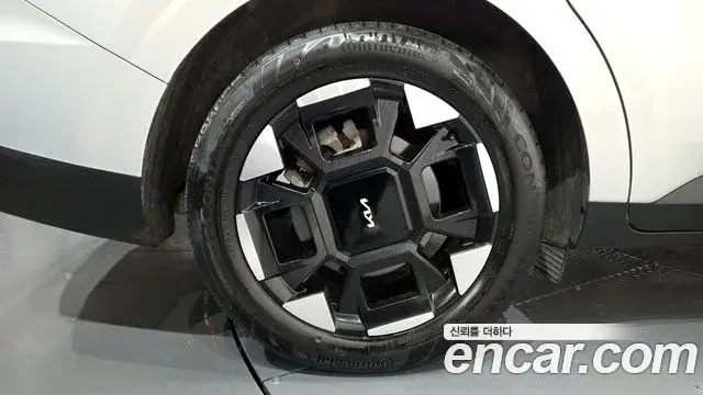 Kia Carnival 2024 — Photo 5/20