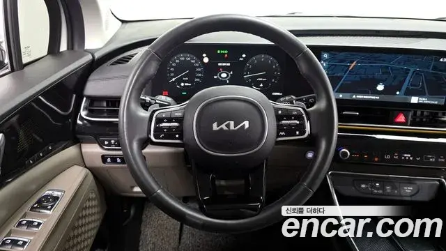 Kia Carnival 2024 — Photo 13/20