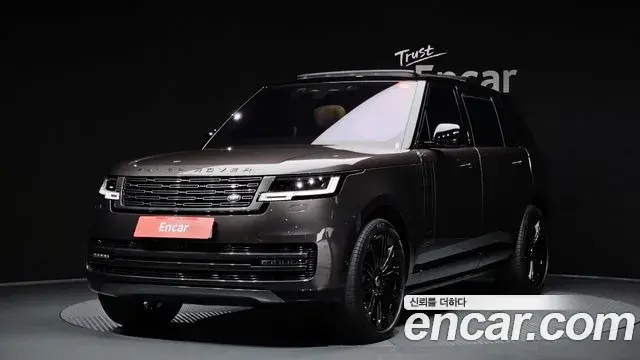Land Rover Range Rover 2023 — Фото 1/20