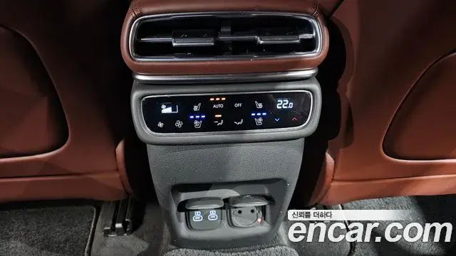 Genesis GV80 2023 — ფოტო 19/45