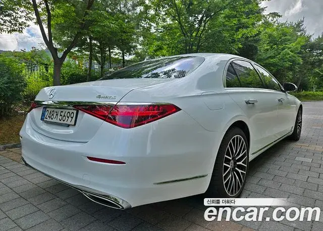 Mercedes-Benz S-Class 2022 — ფოტო 9/20