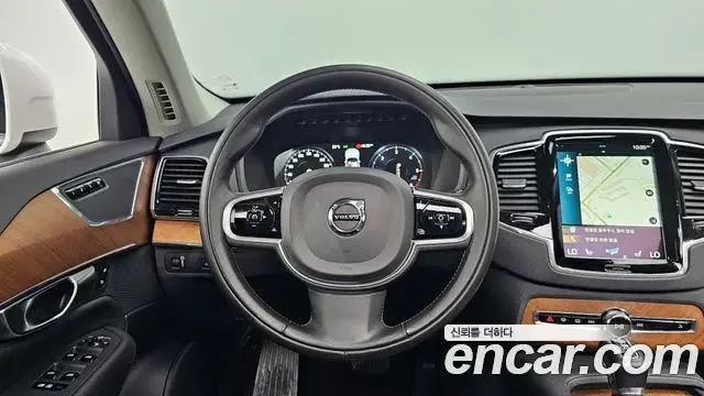 Volvo XC90 2019 — Şəkil 29/33