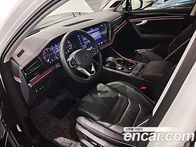Volkswagen Touareg 2024 — ფოტო 9/13