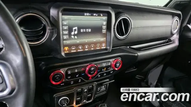 Jeep Wrangler 2022 — Фото 16/20