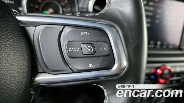 Jeep Wrangler 2022 — Фото 20/20