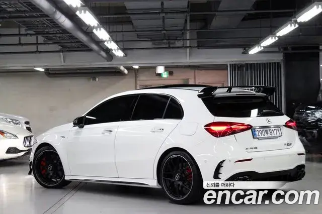 Mercedes-Benz A-Class 2026 — Photo 8/20