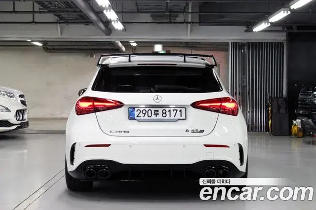 Mercedes-Benz A-Class 2026 — Photo 11/20