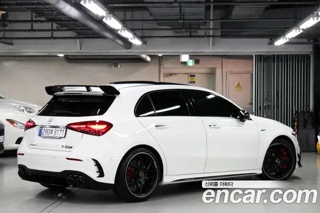 Mercedes-Benz A-Class 2026 — Photo 13/20