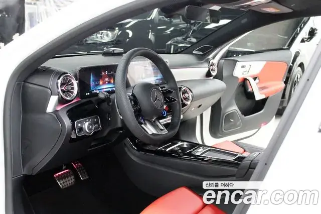 Mercedes-Benz A-Class 2026 — Photo 14/20