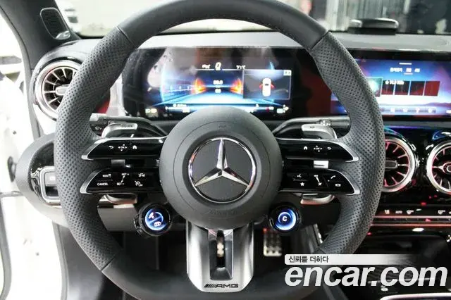 Mercedes-Benz A-Class 2026 — Photo 3/20