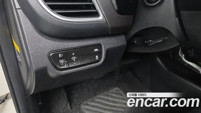 Kia Seltos 2019 — ფოტო 9/20