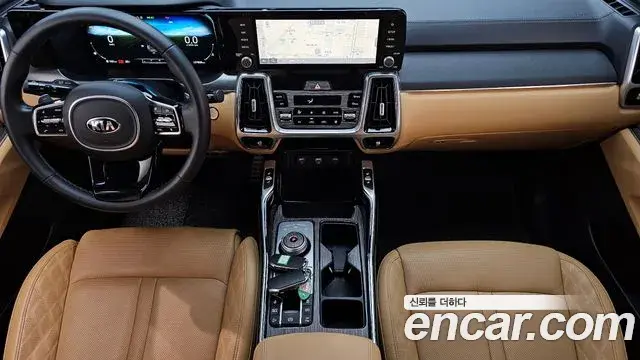 Kia Sorento 2021 — Фото 7/20