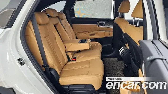 Kia Sorento 2021 — Фото 12/20