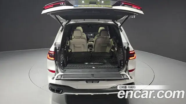 BMW X7 2023 — Şəkil 6/36