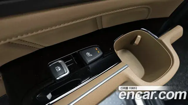 Kia Sorento 2024 — Şəkil 26/35