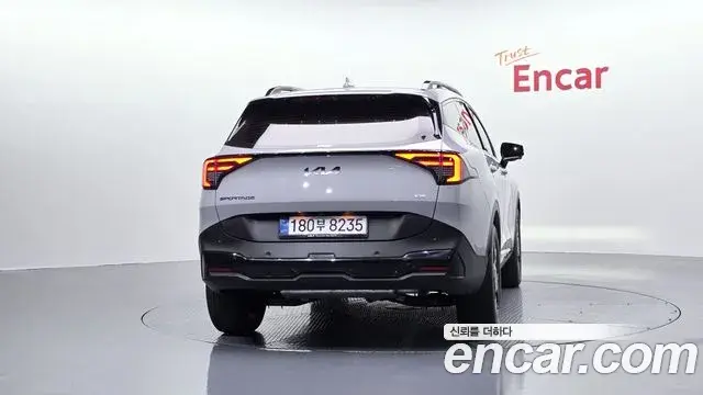 Kia Sportage 2025 — Фото 4/20