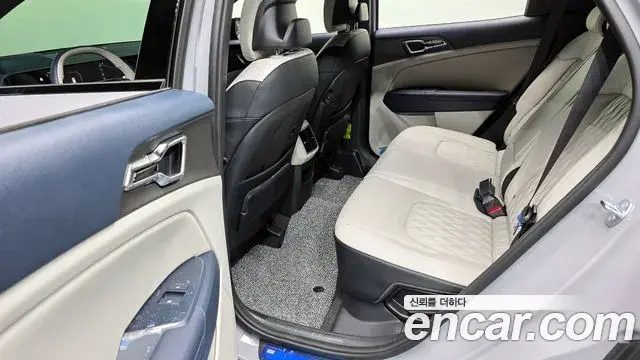 Kia Sportage 2025 — Фото 12/20